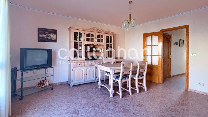 Casas en venta y pisos alquiler - 3