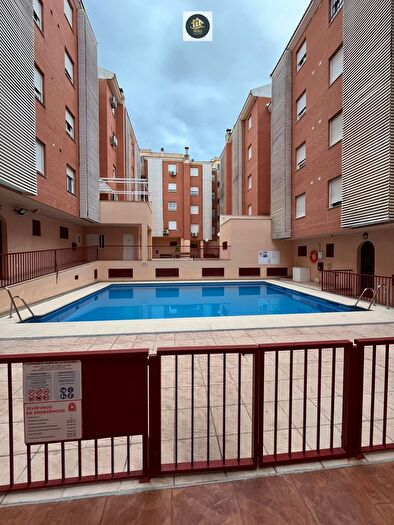 Piso en venta en Torredonjimeno, Jaén de 3 habitaciones