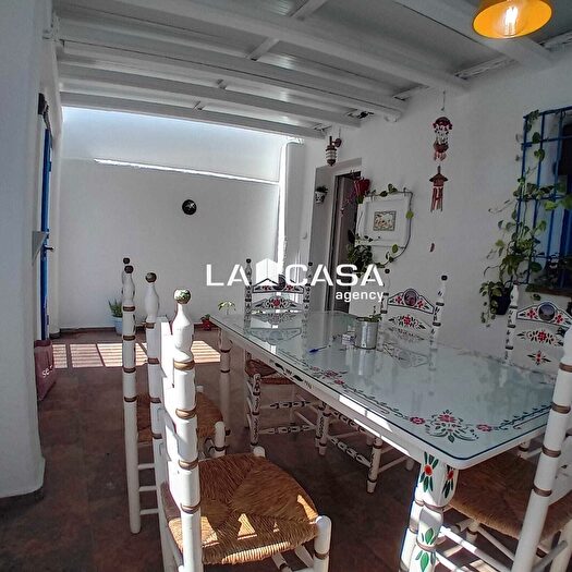 Casas en venta y pisos alquiler - 2