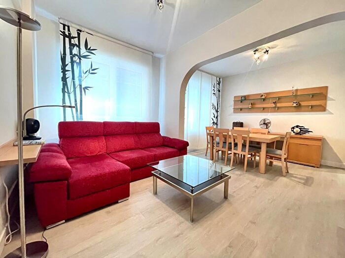Piso en venta en Ibaiondo, Solokoetxe de 2 habitaciones