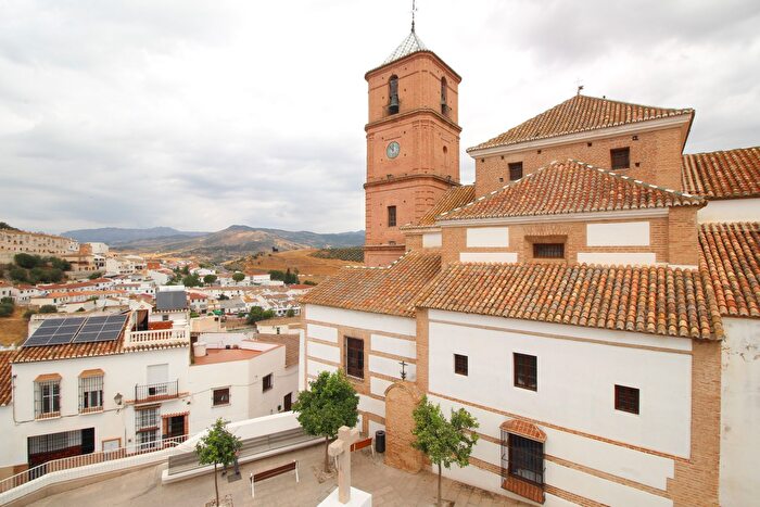 Casa en alquiler en Casabermeja, Málaga de 4 habitaciones