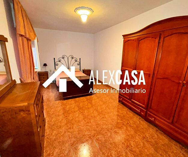 Casas en venta y pisos alquiler - 1