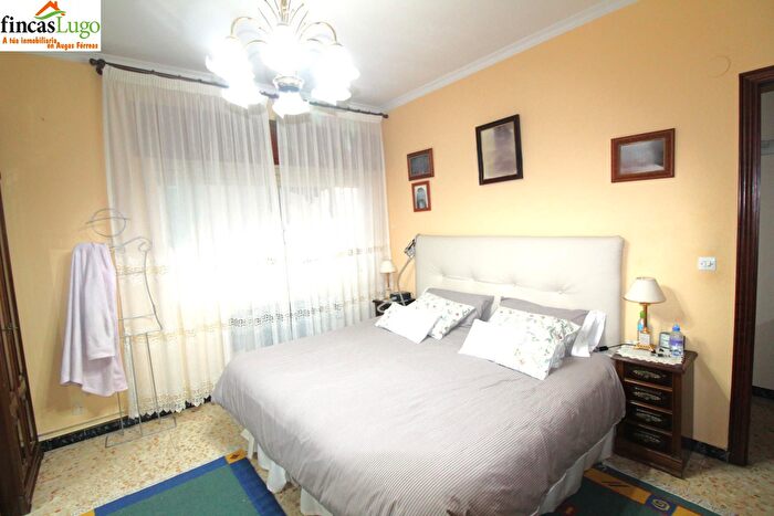 Piso en venta en A Milagrosa, Lugo Capital de 3 habitaciones