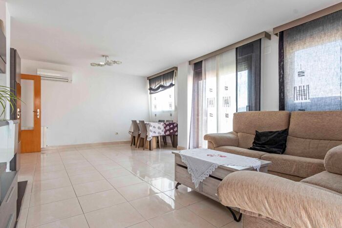 Piso en venta en Rafelbuñol Rafelbunyol, Valencia de 3 habitaciones