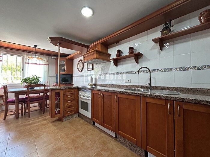 Casas en venta y pisos alquiler - 2