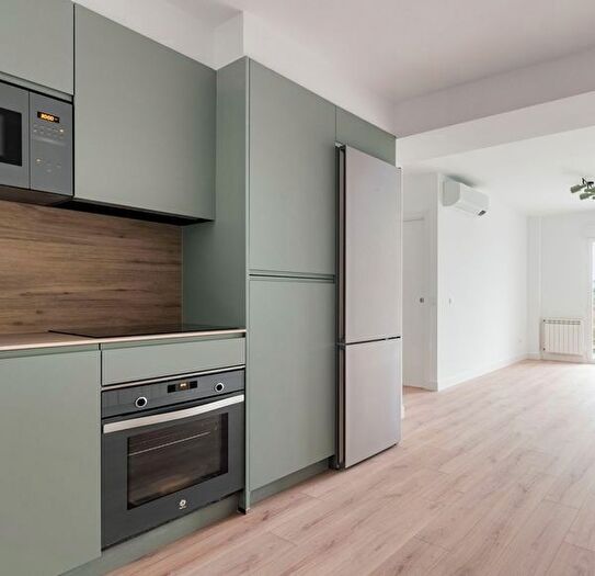 Casas en venta y pisos alquiler - 1