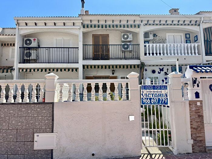 Casas en venta y pisos alquiler - 1