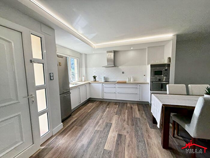 Casas en venta y pisos alquiler - 2