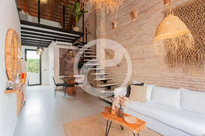 Casas en venta y pisos alquiler - 1