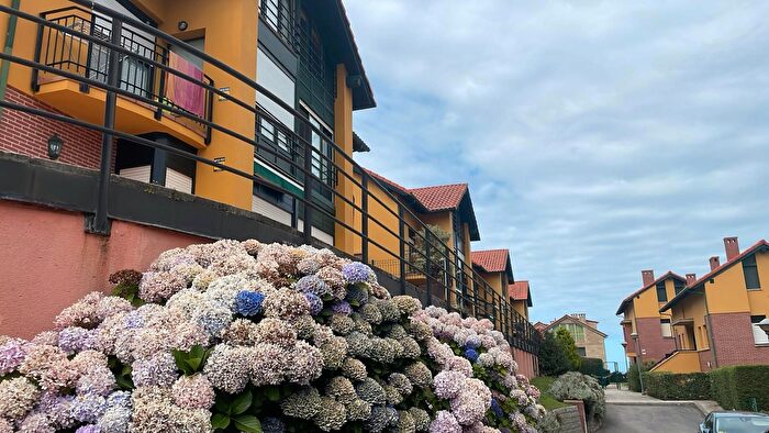 Piso en venta en San Vicente de la Barquera, Cantabria de 2 habitaciones