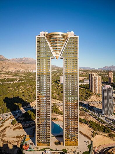 Piso en venta en Playa Poniente, Benidorm de 3 habitaciones