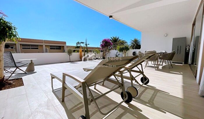 Piso en venta en Marazul Ricasa, Adeje de 3 habitaciones