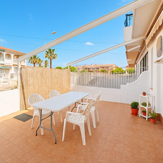 Casa en venta en Santa Pola ciudad, Gran Playa de 2 habitaciones