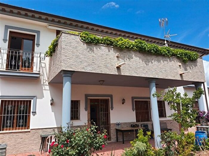 Casa en venta en Cuevas del Becerro, Málaga de 4 habitaciones