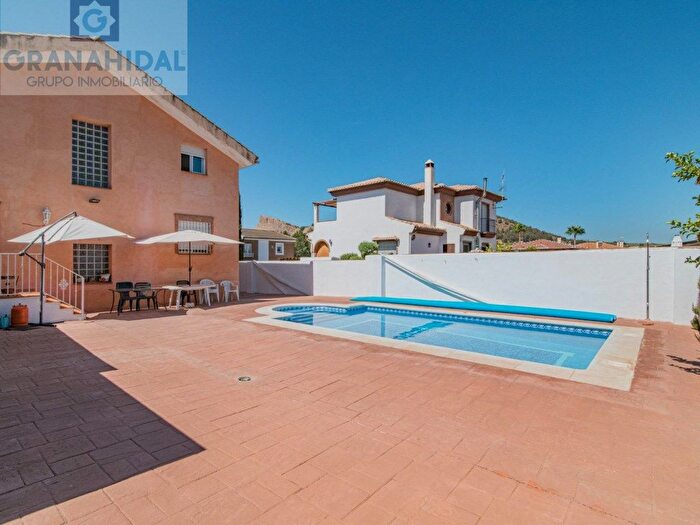 Casas en venta y pisos alquiler - 2