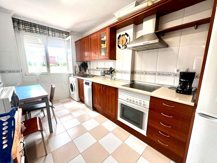 Casas en venta y pisos alquiler - 2