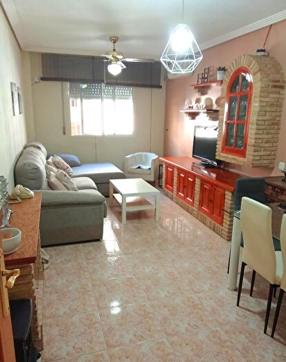 Casas en venta y pisos alquiler - 1