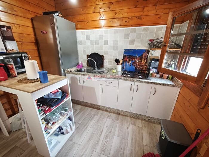 Casas en venta y pisos alquiler - 3