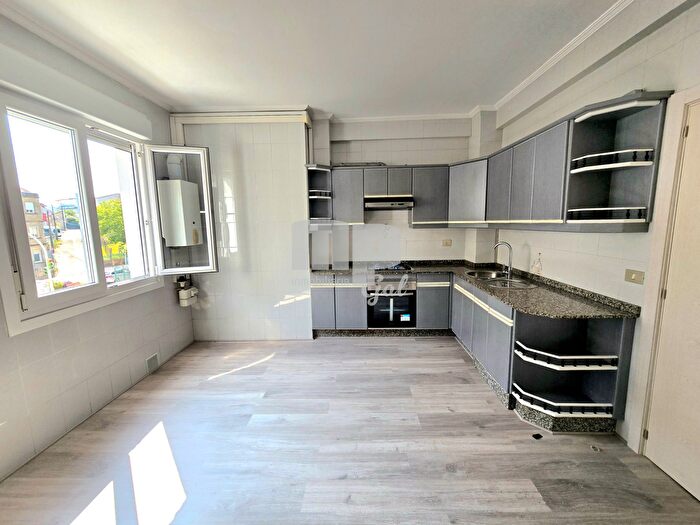 Piso en venta en Sardoma Castrelos, Vigo de 2 habitaciones