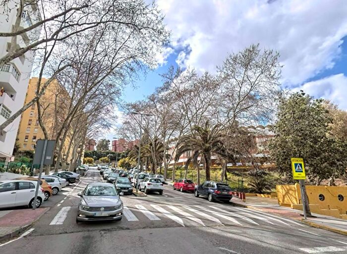 Piso en venta en San Bernabé, Algeciras de 3 habitaciones