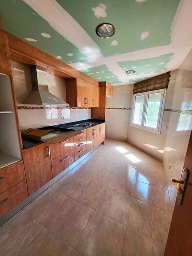 Casas en venta y pisos alquiler - 1
