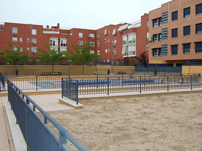 Piso en alquiler en Valdepelayo Montepinos Arroyo Culebro, Leganés de 2 habitaciones