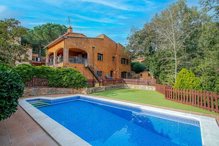 Casa en venta en Cabanyes Mas Ambrós Mas Pallí, Calonge de 4 habitaciones