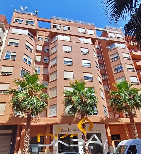 Piso en venta en Avenida AlemaniaItalia, Vilareal de 3 habitaciones