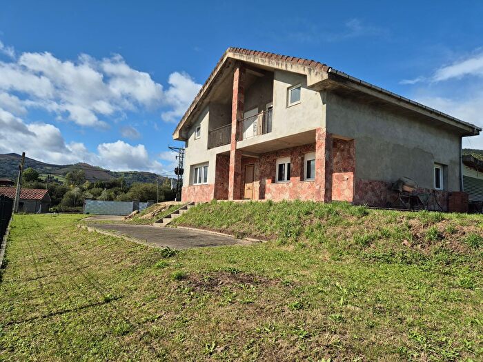 Casas en venta y pisos alquiler - 1