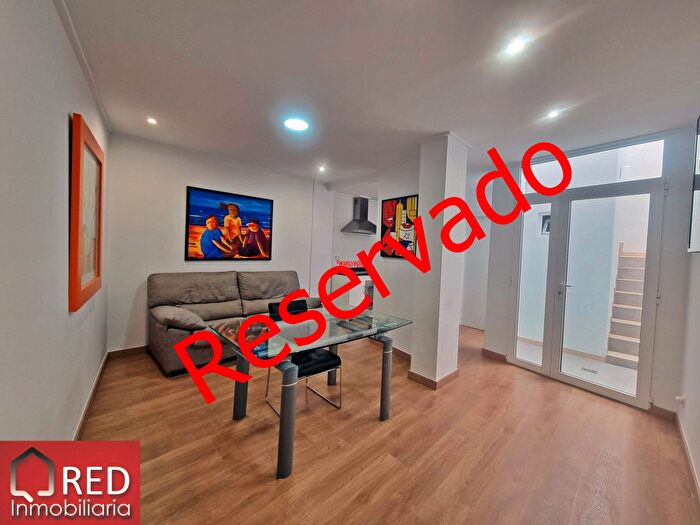 Casas en venta y pisos alquiler - 1