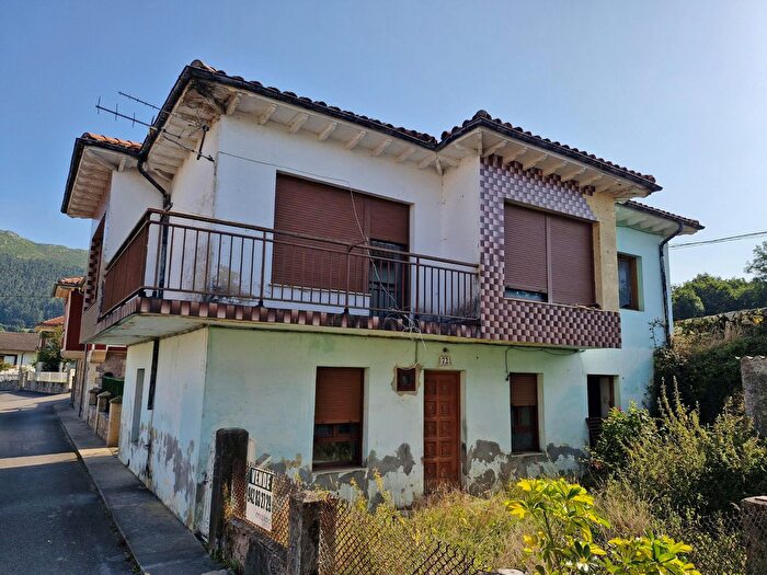 Casas en venta y pisos alquiler - 1