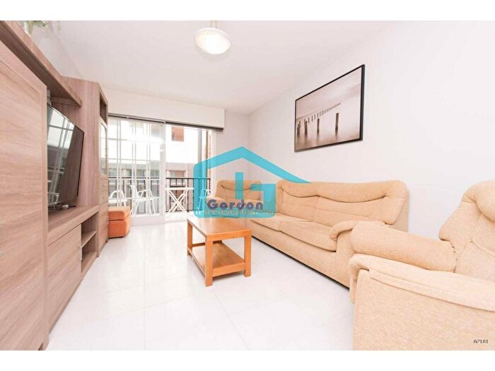 Piso en venta en Galicia, Pontevedra de 3 habitaciones