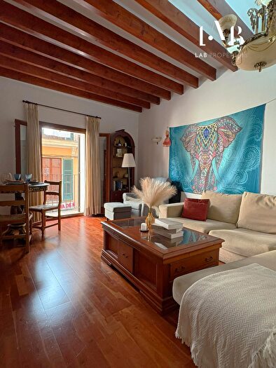 Casas en venta y pisos alquiler - 1