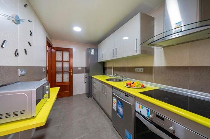 Casas en venta y pisos alquiler - 2