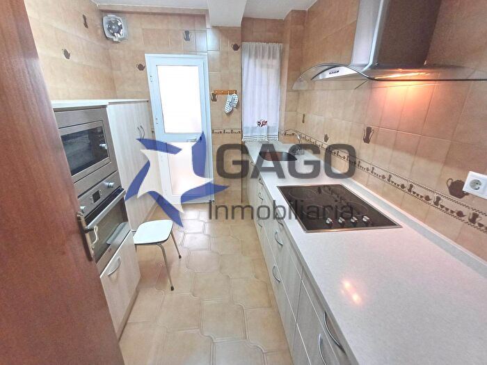 Piso en alquiler en PonienteSur, Vista Alegre Parque Cruz Conde de 4 habitaciones