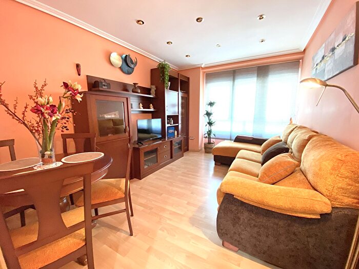 Casas en venta y pisos alquiler - 1