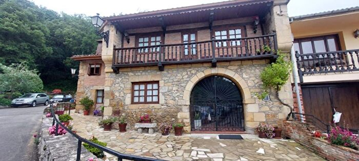 Casas en venta y pisos alquiler - 3
