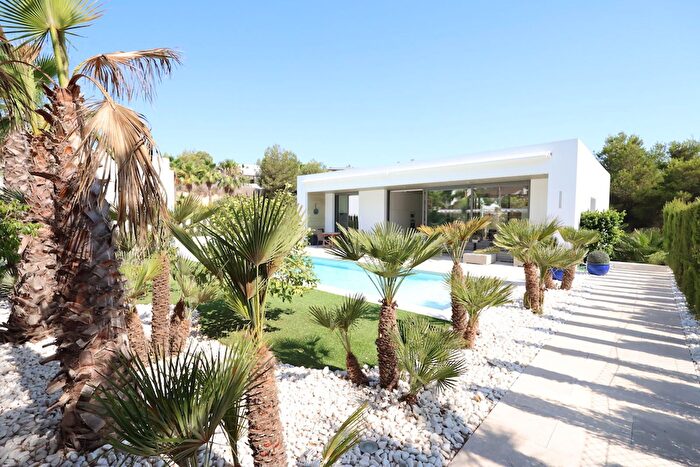 Casa en venta en Orihuela Costa, Lomas de Campoamor Las Ramblas de 4 habitaciones