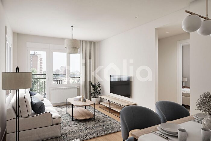 Piso en venta en Moratalaz, Vinateros de 3 habitaciones