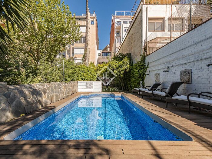 Casa en venta en Sarrià Sant Gervasi, El Putget i el Farró de 5 habitaciones