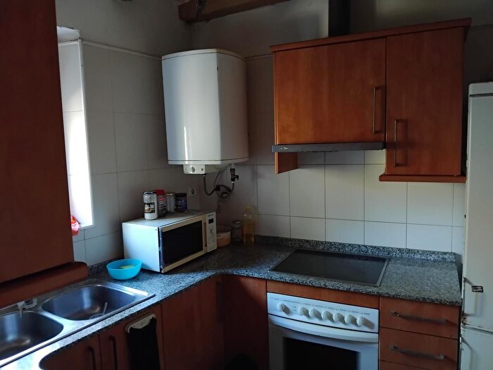 Casas en venta y pisos alquiler - 2