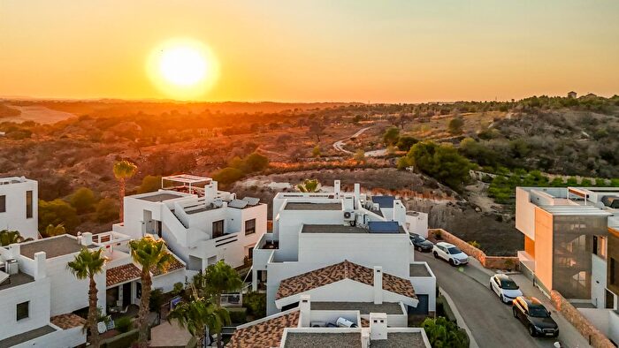 Piso en venta en Orihuela Costa, Lomas de Campoamor Las Ramblas de 2 habitaciones