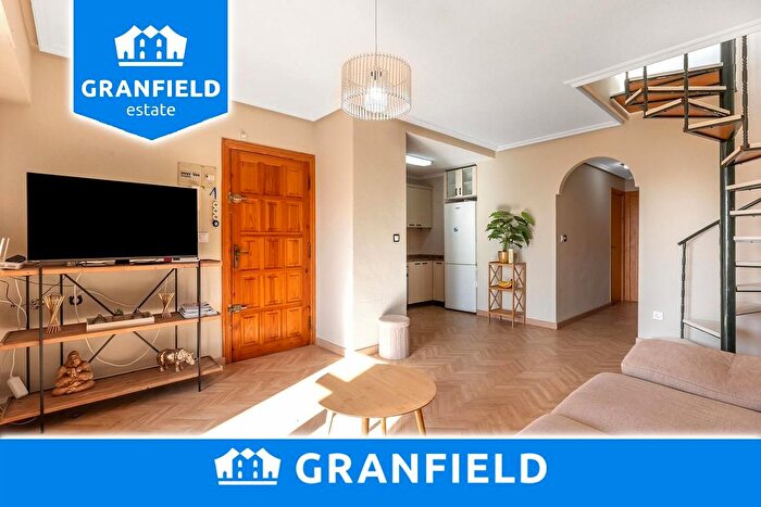 Casas en venta y pisos alquiler - 1