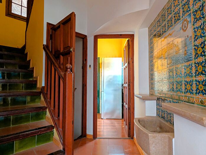 Casas en venta y pisos alquiler - 3