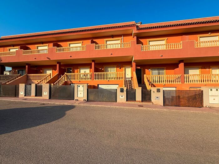 Casa en venta en Callosa de Segura, Alicante de 3 habitaciones