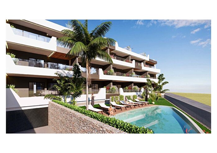 Piso en venta en Benijófar, Alicante de 3 habitaciones