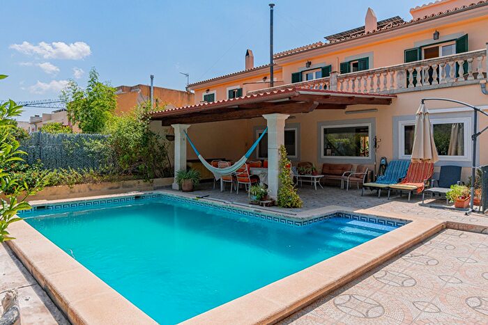 Casas en venta y pisos alquiler - 1