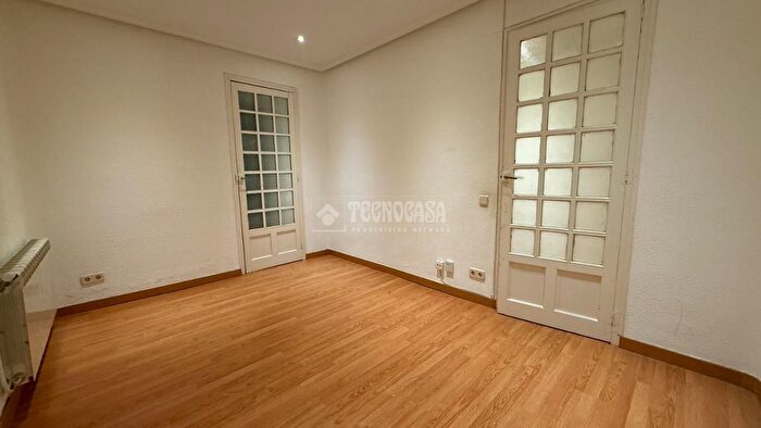 Casas en venta y pisos alquiler - 2