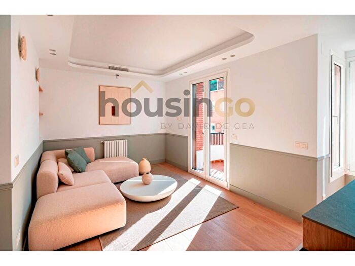 Casas en venta y pisos alquiler - 1