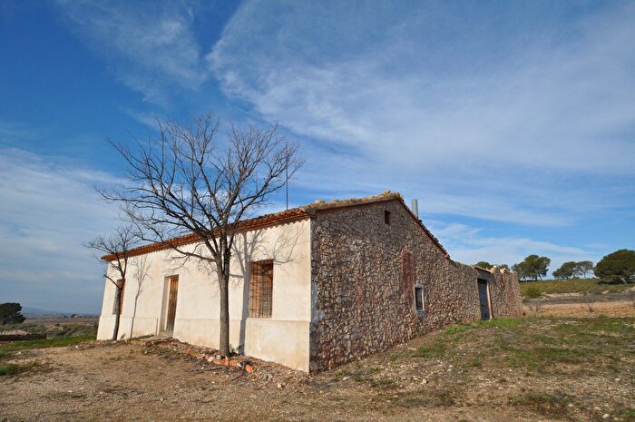 Casa en venta en Jumilla, Murcia de 6 habitaciones